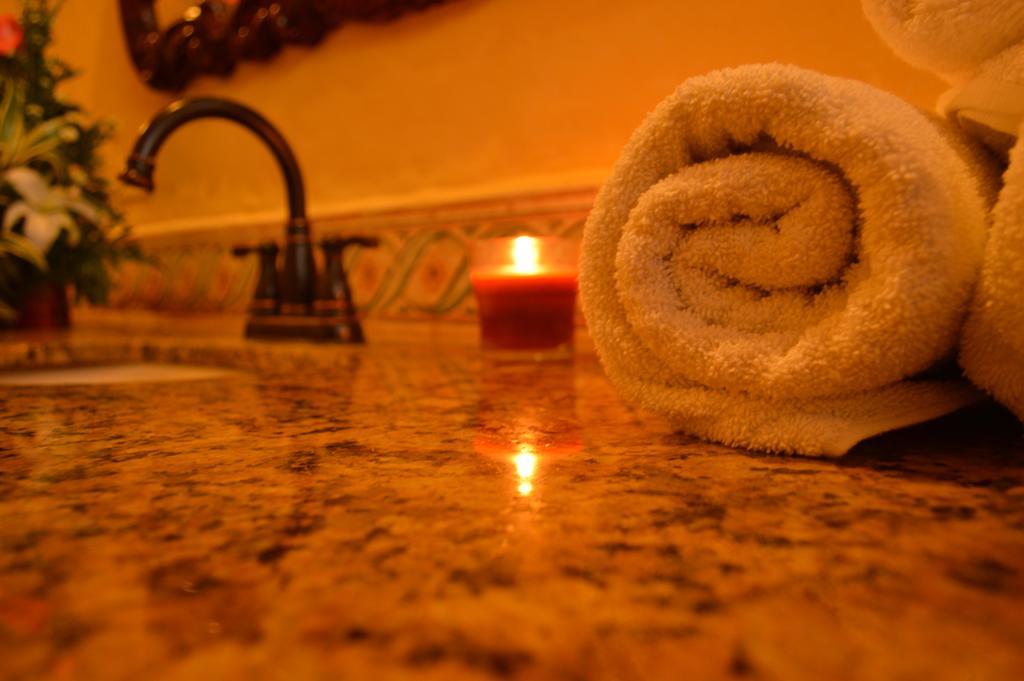 Hotel Real León エクステリア 写真